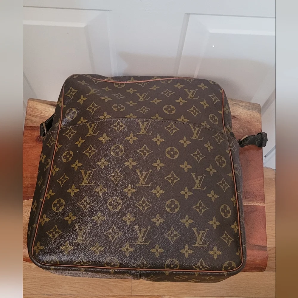 Louis Vuitton Marceau Crossbody bag